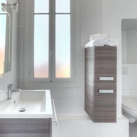 Tivoli Furnished Studio Lejlighed